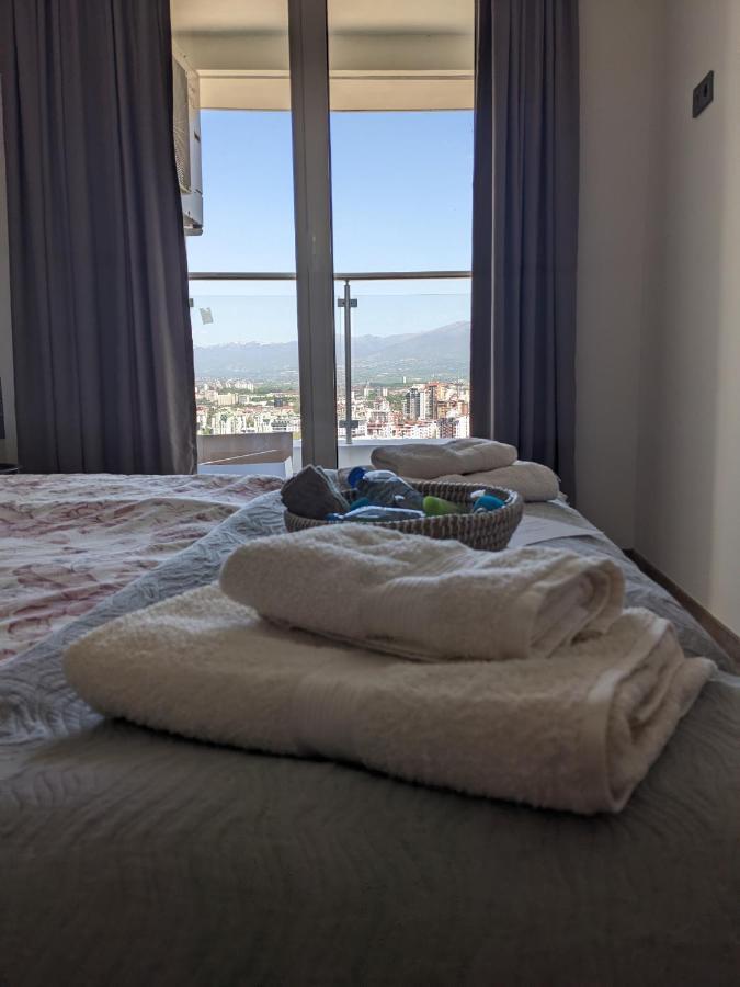 Sky Side Luxury Condo Skopje Zewnętrze zdjęcie
